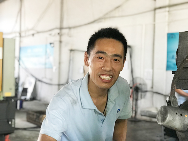 現場(chǎng)工作照-1